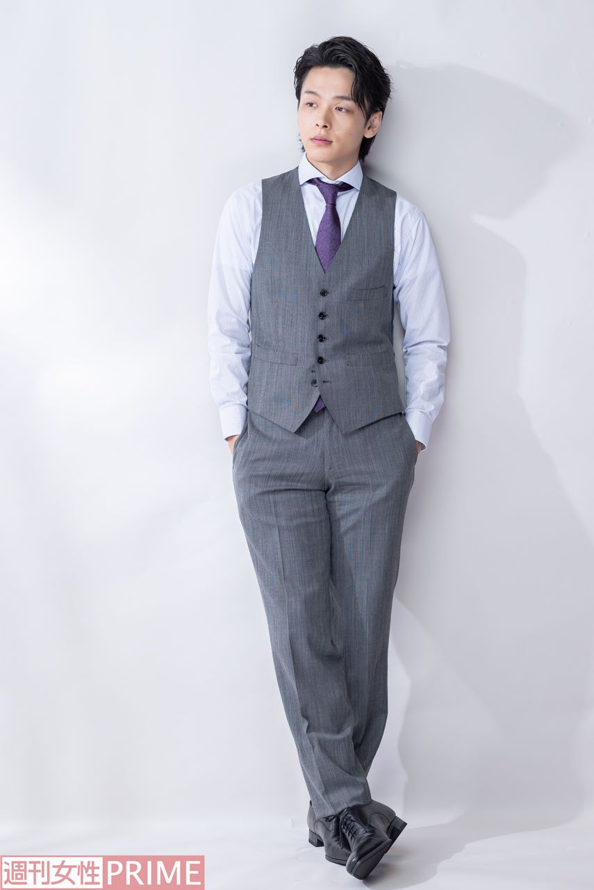 中村倫也　撮影／廣瀬靖士（7枚目）