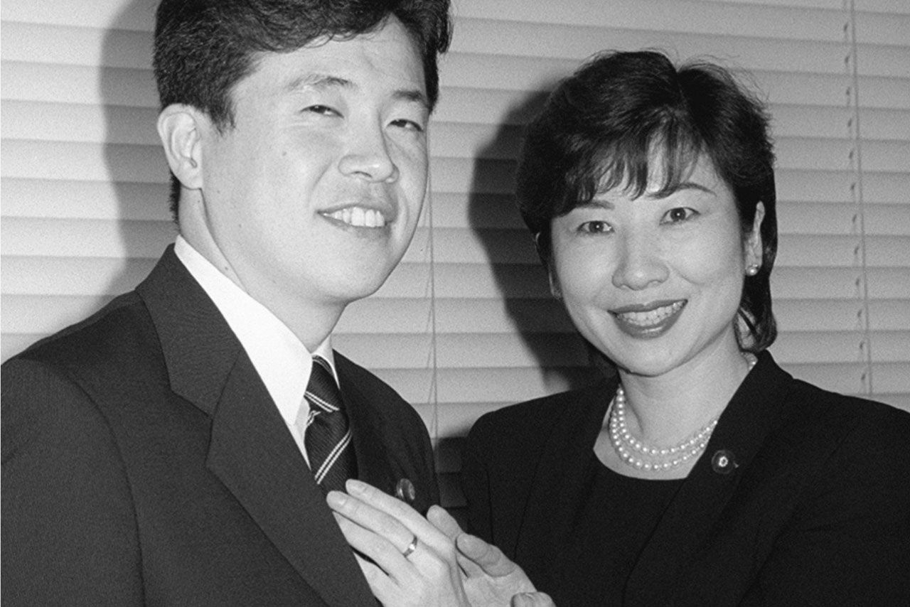 野田聖子と婚約発表会見をした鶴保議員