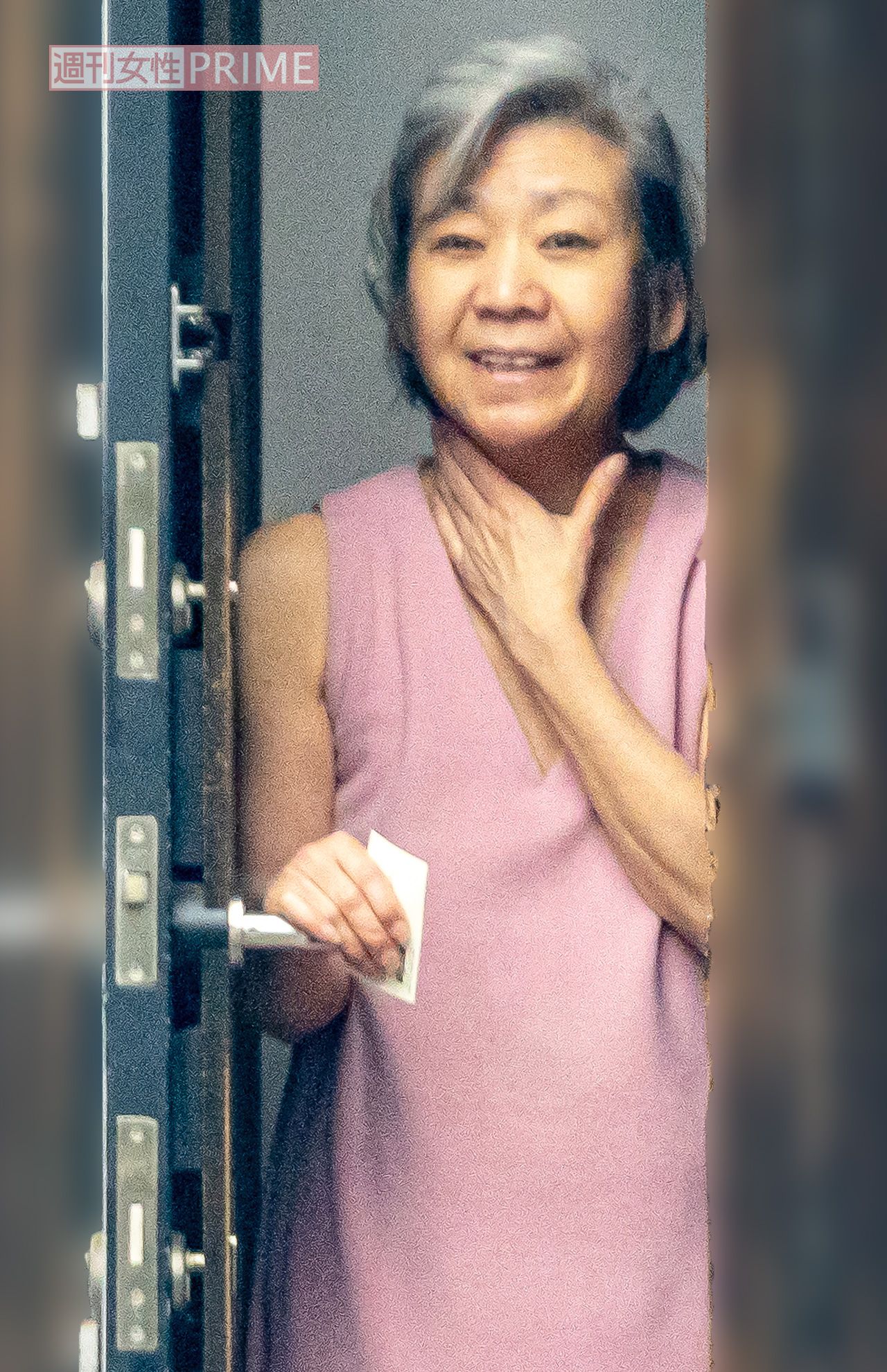 2026年3月に杉本哲太が離婚発表、突然の取材にも終始笑顔で対応してくれた神津はづき