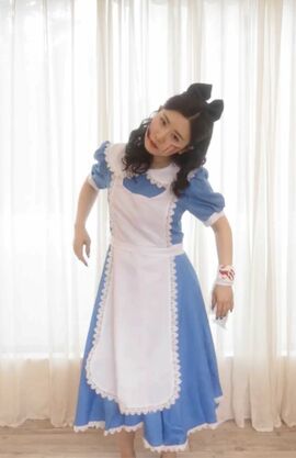 ハロウィンにあわせてコスプレダンスを披露した福原愛（本人のTikTokより）