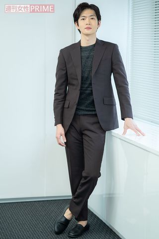 松下洸平　撮影／佐藤靖彦