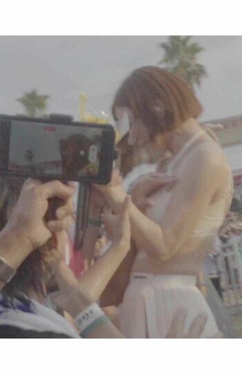 観客に胸を触られたことを訴えたDJSODA（本人のツイッターより）