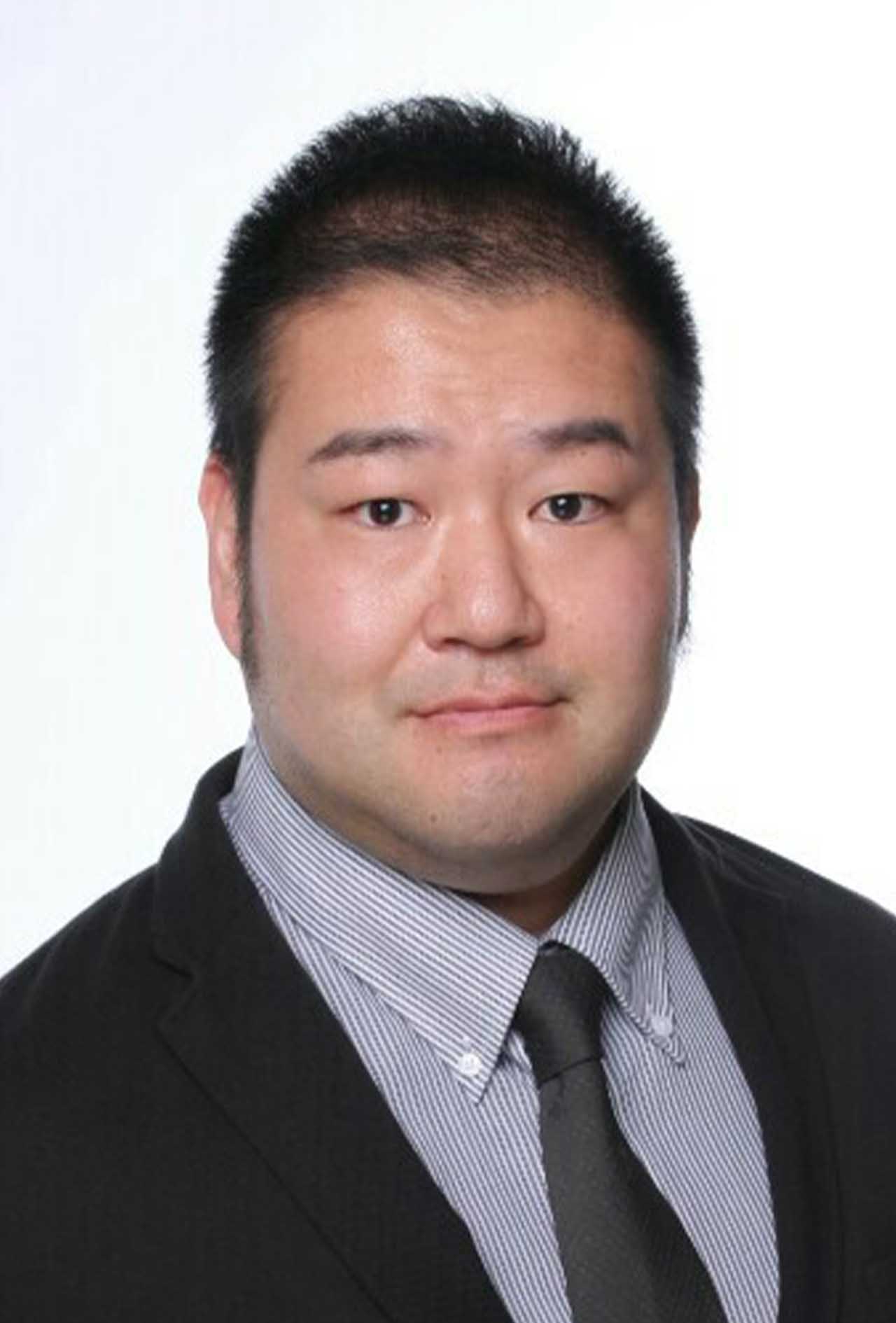 田矢信二さん/コンビニ研究家（専門家・評論家）。近畿大学商経学部卒業後、セブン-イレブン、ローソンを経て、コンサルタント会社に勤務
