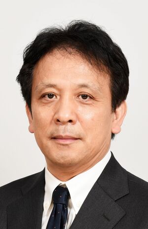 功刀浩先生●帝京大学医学部附属病院メンタルヘルス科　科長・主任教授。東京大学医学部卒業。1994～95年ロンドン大学精神医学研究所で研究に従事。その後、国立精神・神経センター（現国立精神・神経医療研究センター）神経研究所、帝京大学医学部精神神経科学講座教授などを経て2021年～現職。