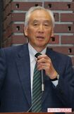 監督・コーチ会見で司会を務めた米倉久邦氏