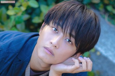 劇団EXILEの佐藤寛太、主演映画の撮影でうれしかった武田鉄矢からのひと言とは