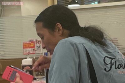 トム・ブラウン布川ひろきが深夜のファミレスで“いちごのかき氷”を注文するも、完食前にまさかの寝落ち