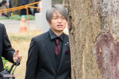 '17年、大学の卒業式に出席した菊池風磨