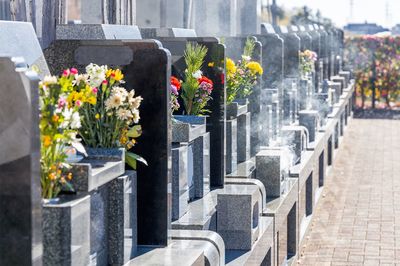 「死んでまで一緒はイヤ」夫に内緒で妻が女性専用墓を購入　女たちの現代お墓事情