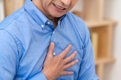 肩や二の腕が痛い＝肺がんのおそれアリ 「放っておくと怖い」危ない病気の隠れサイン