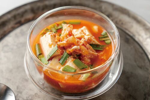 豆腐とキムチの冷たいスープ