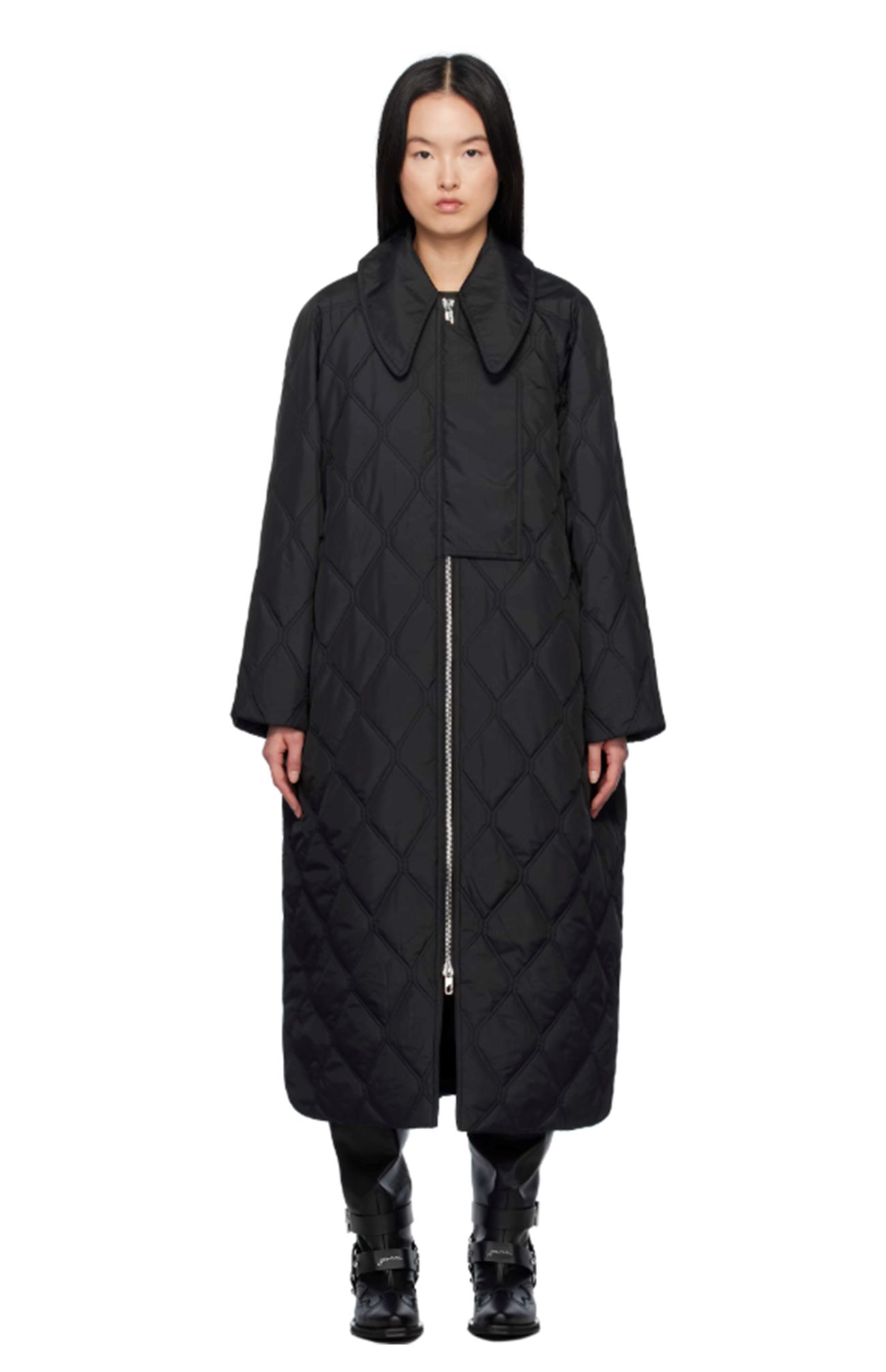 眞子さんが着用されていたとされる『GANNI（ガニー）』のコート（オンラインストアより）