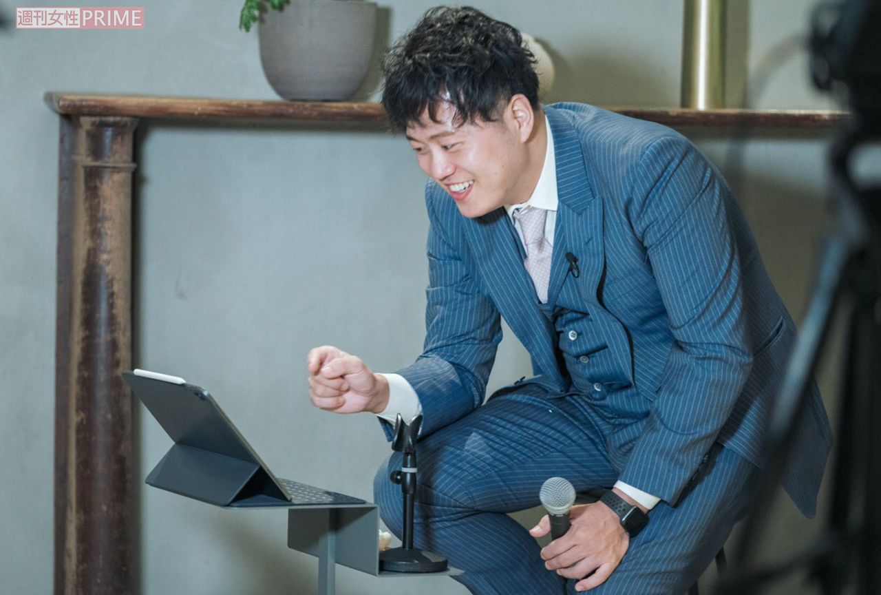 （『バンビーノ』藤田裕樹のオンライン結婚式の様子）