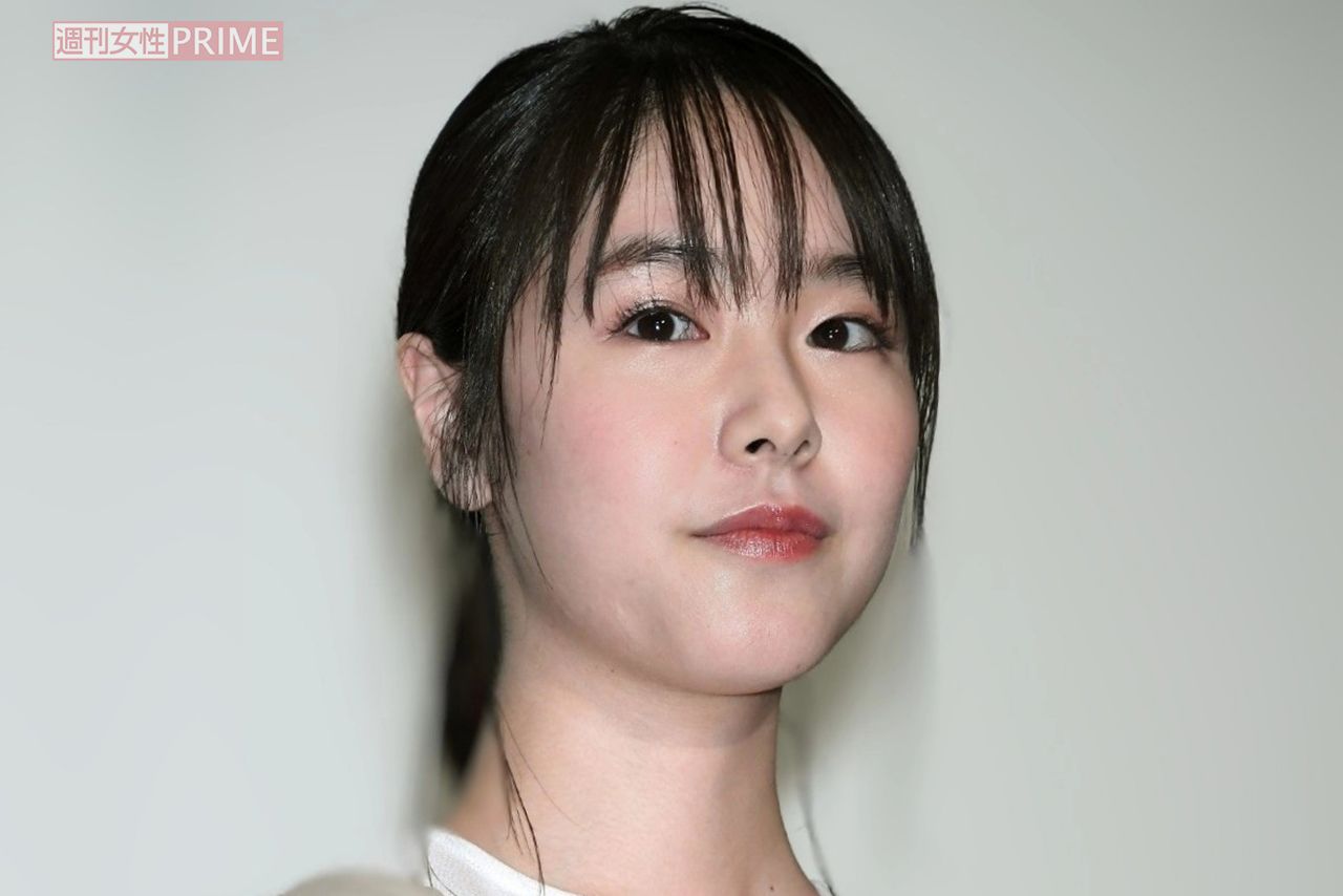 唐田えりか