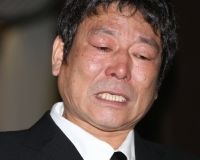 ダンカン、妻と涙を流して食べたざるそば