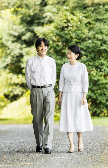 小室圭さん問題での“逆風”に耐えられている秋篠宮ご夫妻（2020年8月14日・宮内庁撮影）