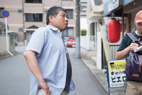 マスターが来ないことに腹を立てるゆきおとこさん