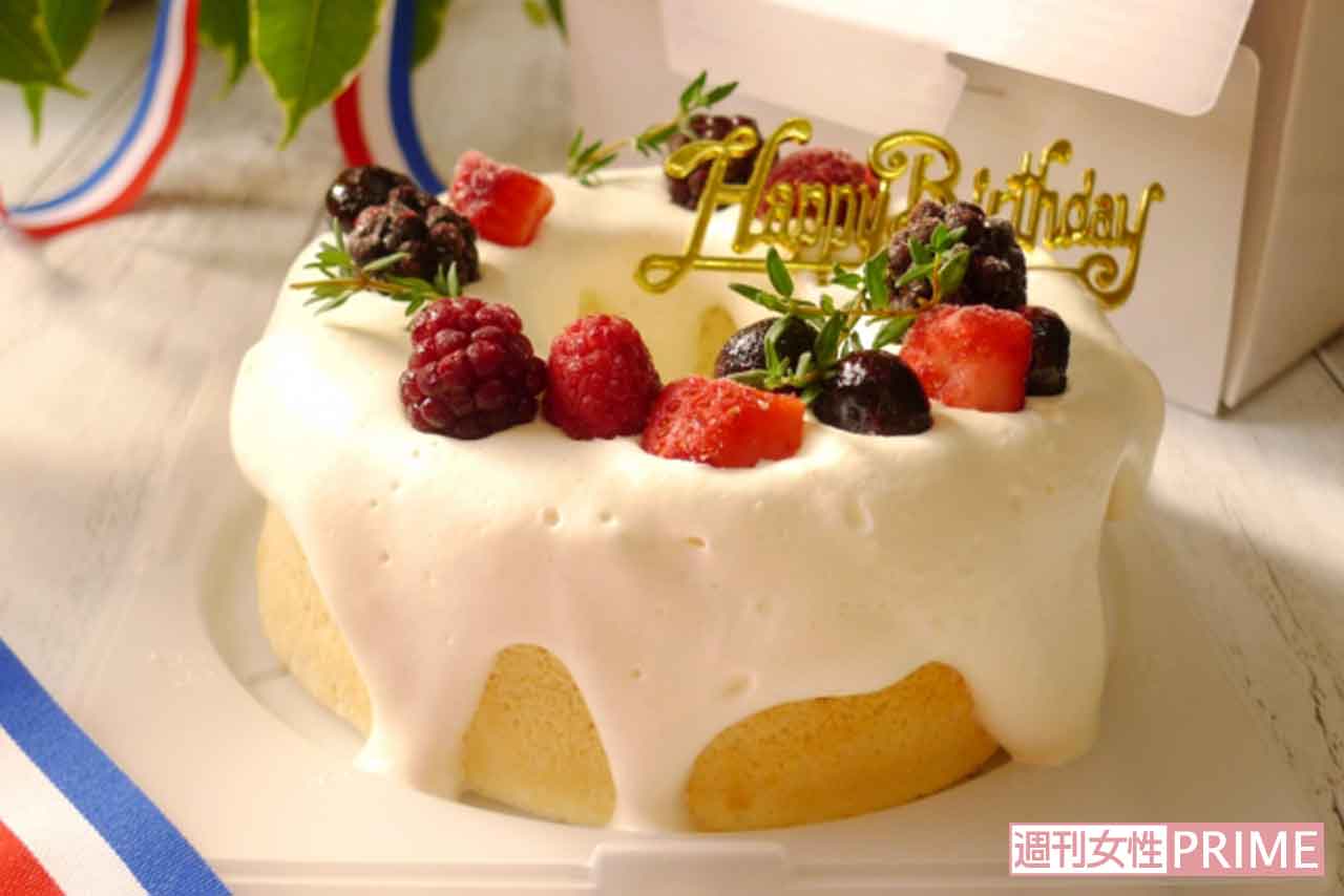 こんなデコレーションケーキも「そのままお持ち帰りになりますか？」と言われる日も近いかもしれない