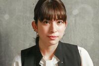 SPEED上原多香子の近影に衝撃走る！「顔と腕が明らかにほっそり」美容家転身と2児の子育ての影響か、化粧品…