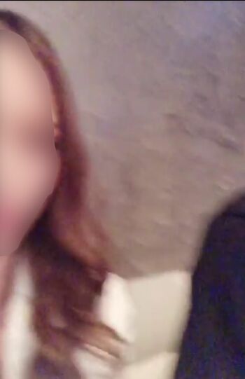 大野の元カノ・シングルマザーとされる女性と錦戸亮のカラオケ動画が流出2