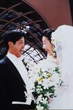 結婚式の1枚。夫の祐介さんは高校時代の同級生
