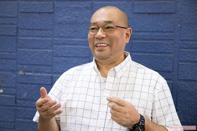 「歌舞伎町に事務所を構えていたときは、エントランスで銃撃騒動があったり、上の階から人が落下するのを見たり、近くの部屋で死体が見つかったこともありましたね」 撮影／伊藤和幸