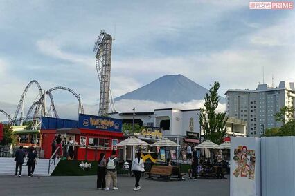 《富士急ハイランド》タイパ・コスパ抜群の『分身くん』を開始も「信頼無くなる」「これは酷い」“AIイメージ画像”に拒否感