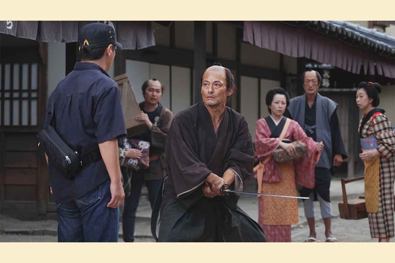 『侍タイムスリッパー』出演：山口馬木也、冨家ノリマサ、沙倉ゆうの監督・脚本・撮影・編集：安田淳一　配給：ギャガ　未来映画社：（C）2024未来映画社