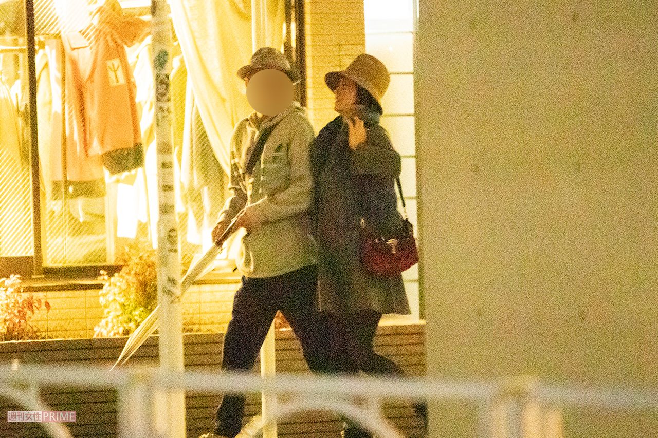 飯島直子の夫・O氏と平塚真由の不倫現場