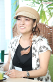 「すべてがたまたまでした」と、笑顔で当時を振り返る石井明美(撮影/近藤陽介)
