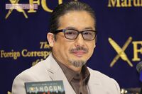 『SHOGUN　将軍』でエミー賞18冠達成した真田広之に「もう日本に戻ってこい」佐藤浩市が明かした“アメリカ…