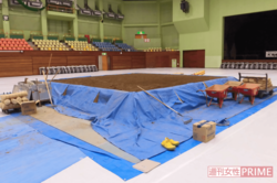 砂場のような基礎。これが土俵になる