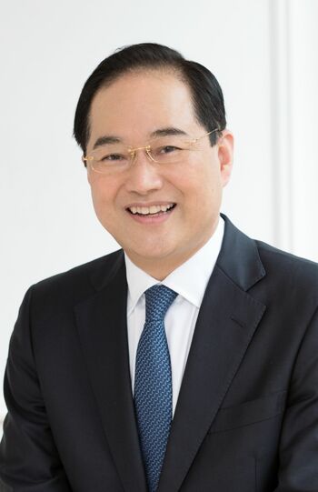 井上浩義教授●1961年、福岡県出身。慶應義塾大学医学部化学教室教授。医学博士、理学博士。「食と健康」についても造詣が深く、『世界一受けたい授業』『あさイチ』などテレビ出演多数。