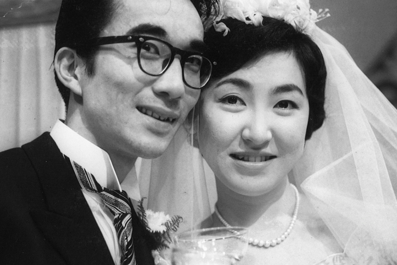 妻の瑤子さんとの結婚式はテレビで中継された