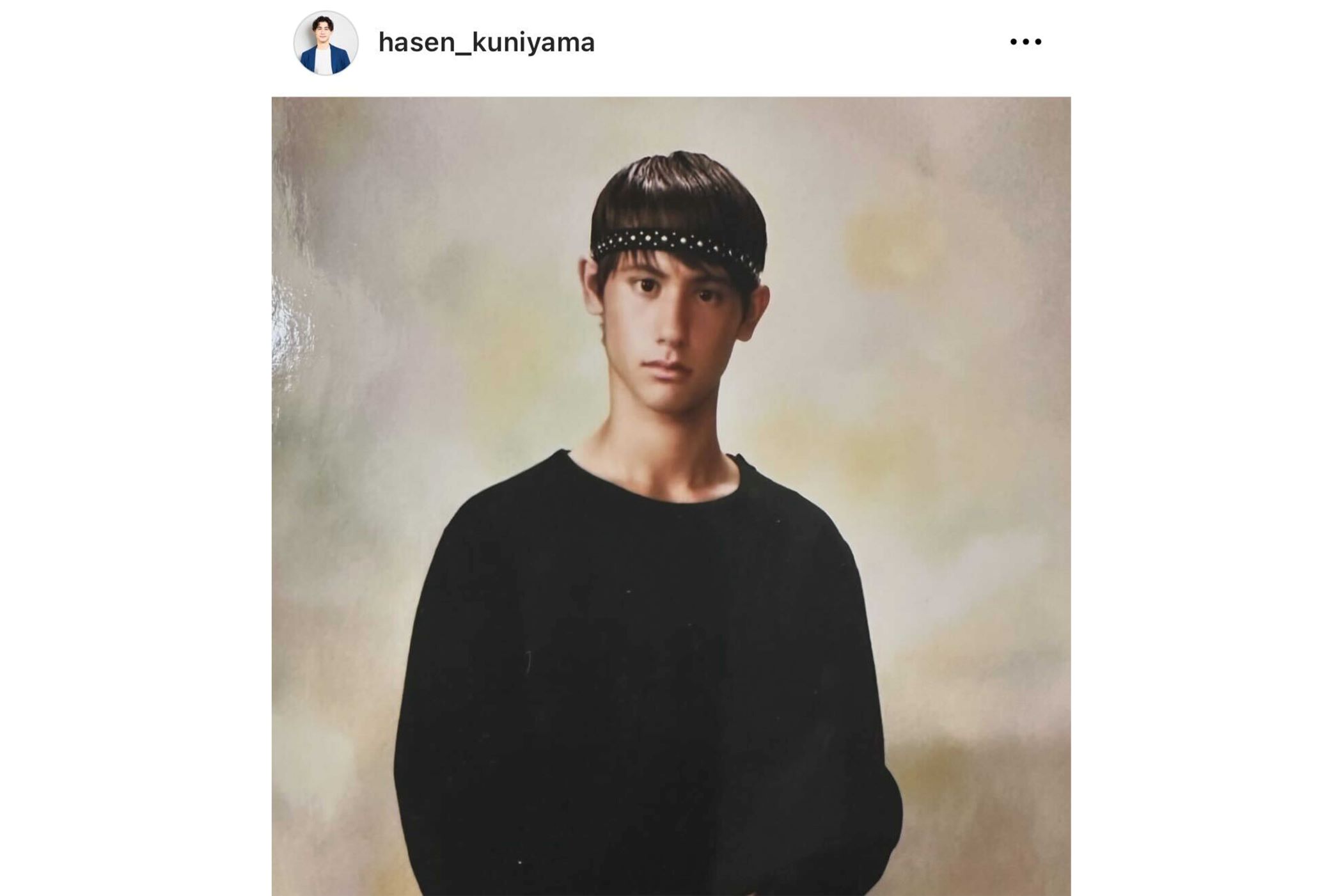 《こんなに顔変わるかね15年くらいで。笑》と添えて、自身の過去の写真を投稿した国山ハセン（本人インスタグラムより）