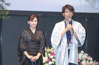 宮崎謙介・金子恵美夫妻“ゲス不倫”からの再出発をかけた生前葬にあの芸人も