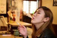 平成生まれの愛煙家芸人　納言・薄幸が語る “たばこ論”「趣味だからこそ誰にも否定されたくない」