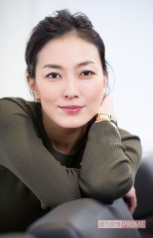 板谷由夏　撮影／伊藤和幸