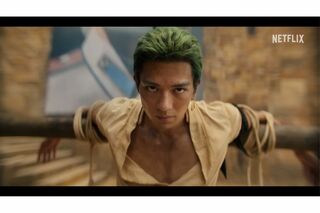 実写版『ONE PIECE』でロロノア・ゾロ役を演じる新田真剣佑（Netflix公式YouTubeチャンネルより）