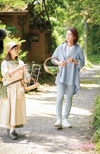 『趣味の園芸』氷川きよし グリーンサムへの12か月（Eテレ）での収録風景　 撮影／廣瀬靖士