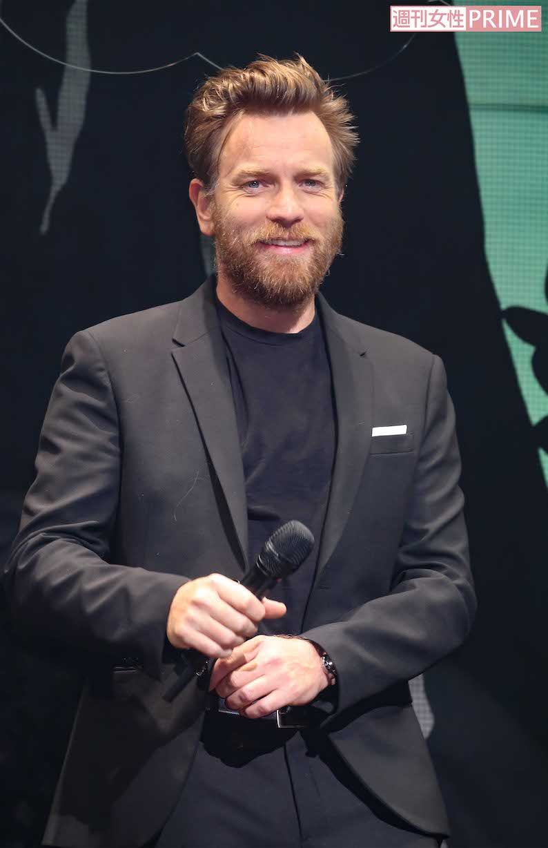 2018年、映画『プーと大人になった僕』ジャパンプレミアに登壇したユアン・マクレガー