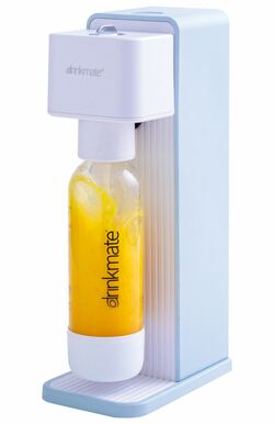 なんでも炭酸飲料にできるドリンクメイトシリーズ620スターターセット（シナジートレーディング／18568円）