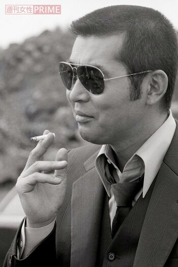 人気を博した刑事ドラマ『西部警察』シリーズ（’79年～’84年）での“大門軍団”を率いた角刈り＆サングラスはインパクト大　撮影／本誌写真班