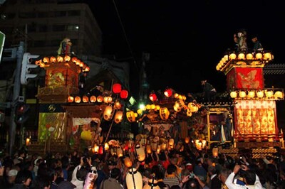 『川越まつり』屋台に“カビ付き”のりんご飴「毒りんごにしか見えない」ネット騒然、運営元に対応を直撃