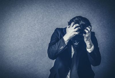 貧困化するニッポン、正社員も非正規に引っ張られて没落する