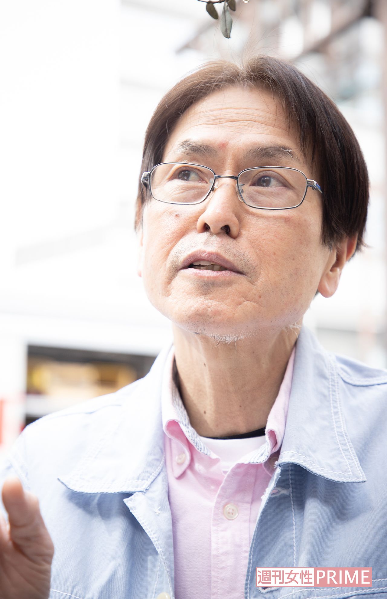 芝居への情熱は尽きない。吉岡さんは「『セールスマンの死』を舞台で演じたい」と意欲を燃やす　撮影／齋藤周造