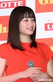 18歳の広瀬。'14年の『ゼクシィ』CMから大人度が増してきたが、まだ初々しさが残る(撮影/週刊女性写真班)