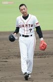 2008年7月、山本モナとの不倫発覚後に頭を丸めて練習参加した二岡智宏