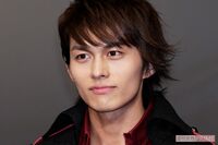 元BOYS AND MEN・小林豊、万引きをした薬局近くでのイベント開催と、ファンが怒りの告発、プレゼント「メル…