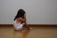 シングルマザーの結婚相手が豹変、連れ子にした冷酷な仕打ち──千穂の場合〈前編〉